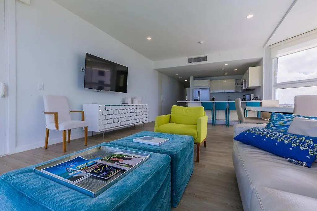 Apartment Azure Beach Residences Palm Beach