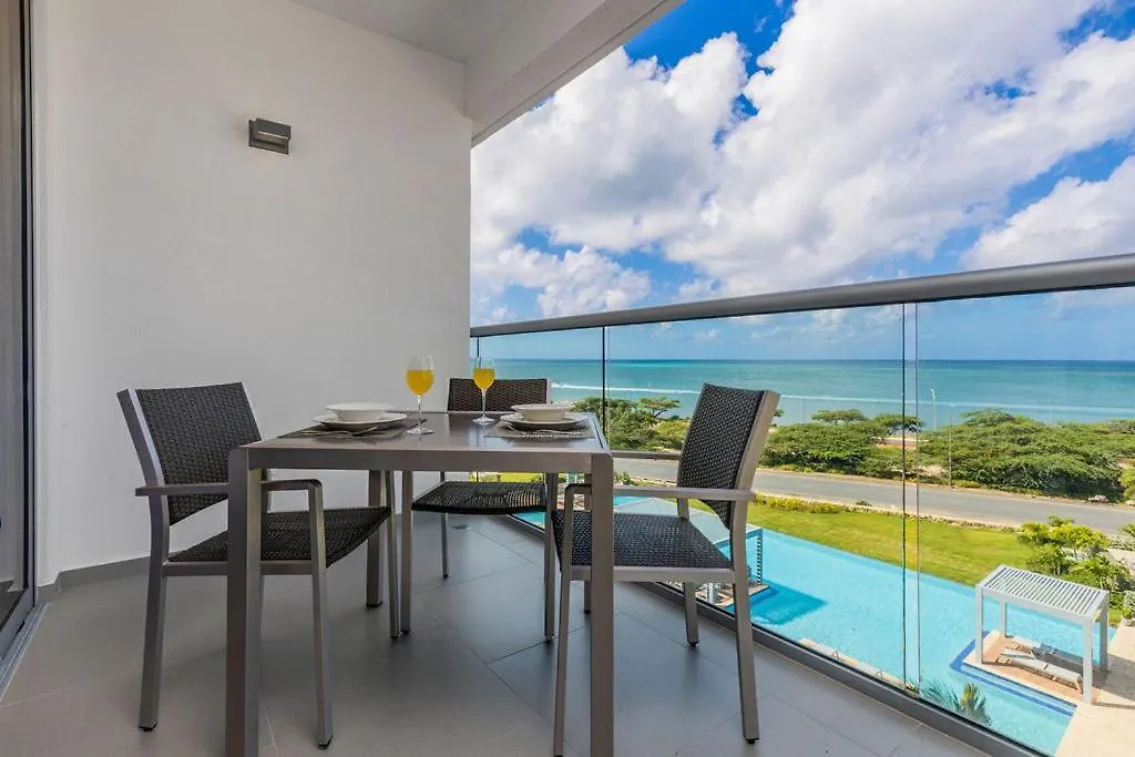 Azure Beach Residences Palm Beach 0*,