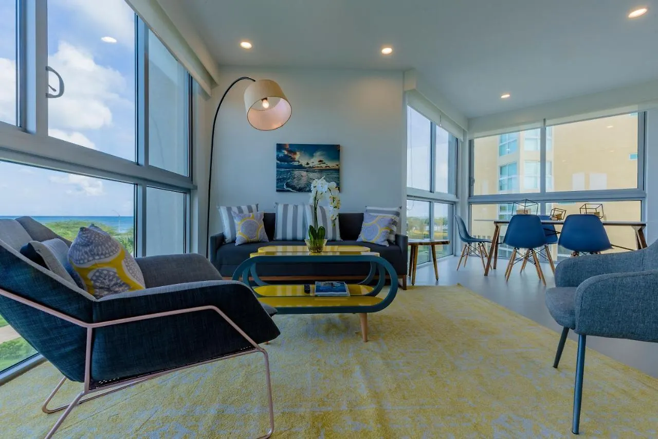 Azure Beach Residences Palm Beach 0*,