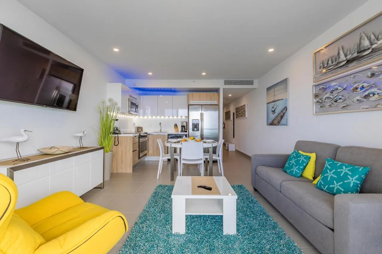Apartamento Azure Beach Residences Palm Beach