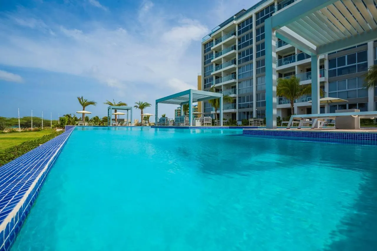 Apartamento Azure Beach Residences Palm Beach