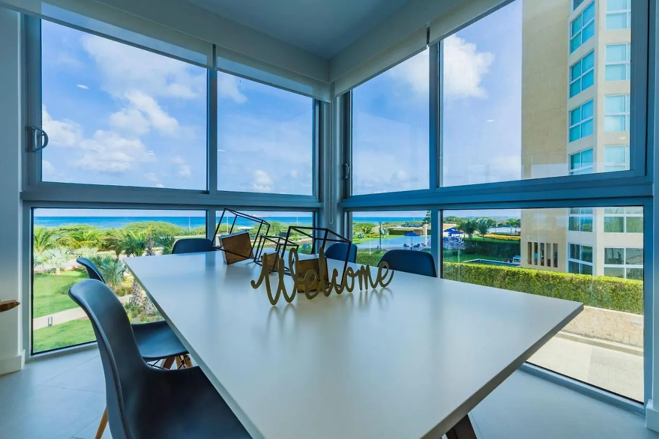 Apartamento Azure Beach Residences Palm Beach
